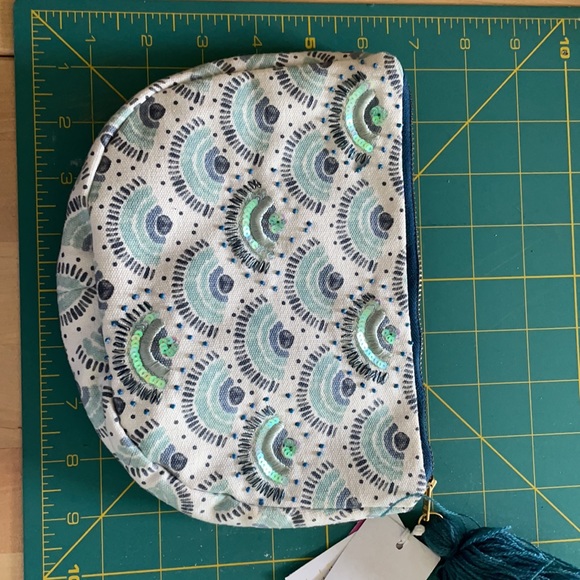 Blue beaded bag - Picture 5 of 9